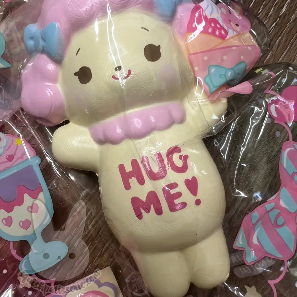 Hug Me Squishy