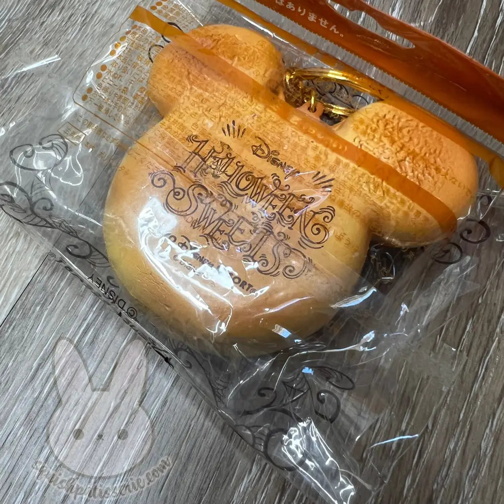 Mickey and Minnie Halloween Bun Squishy
