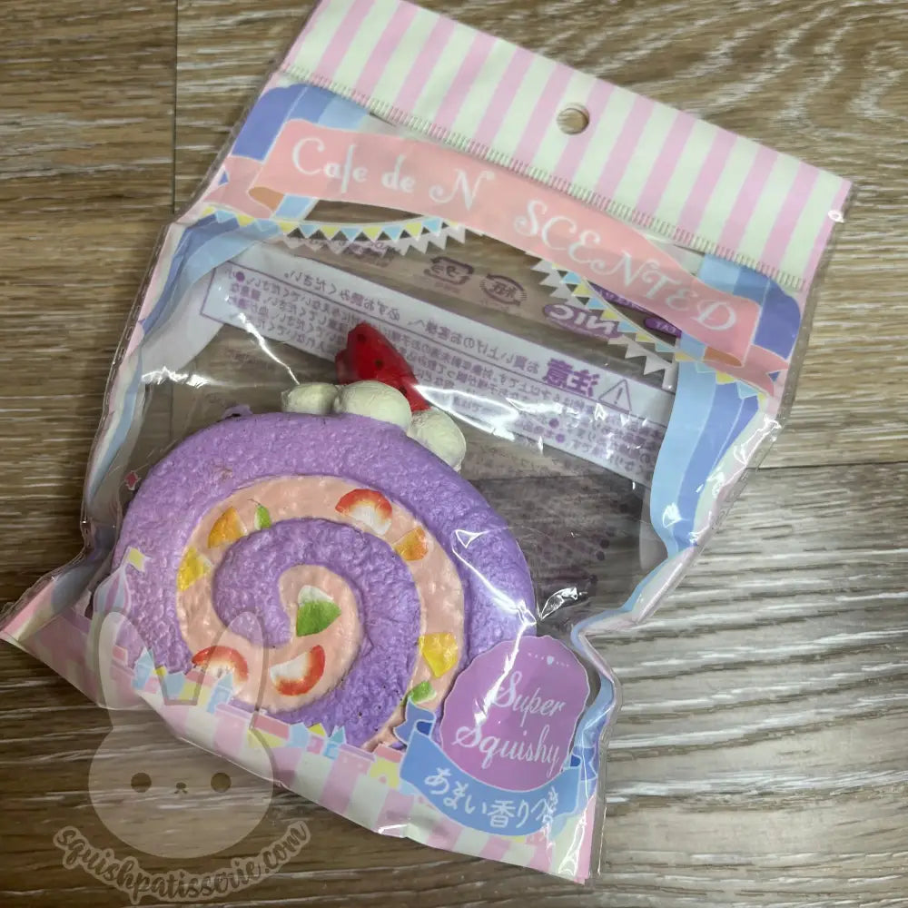 Cafe de N Scented Squishy - purple cake roll