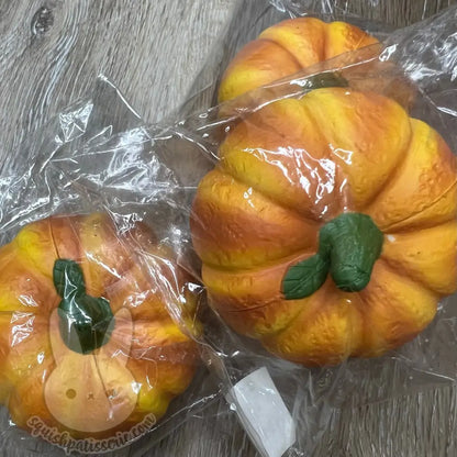 Mother Garden Pumpkin Bread Squishy