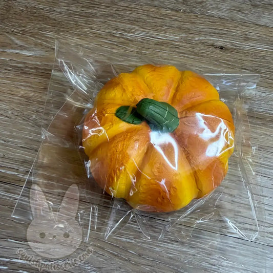 Mother Garden Pumpkin Bread Squishy